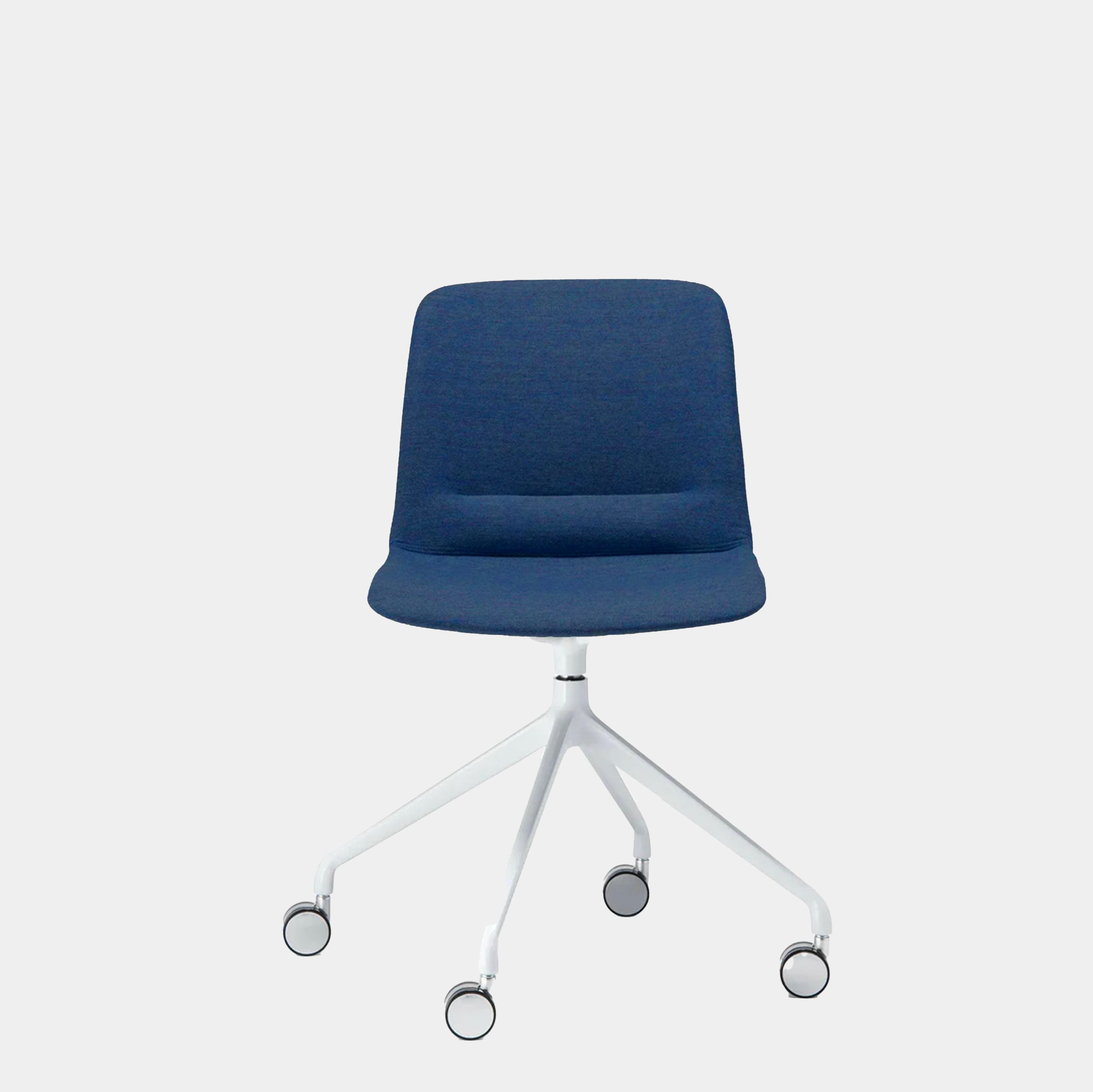 'Schiavello' Unica chair - Blue