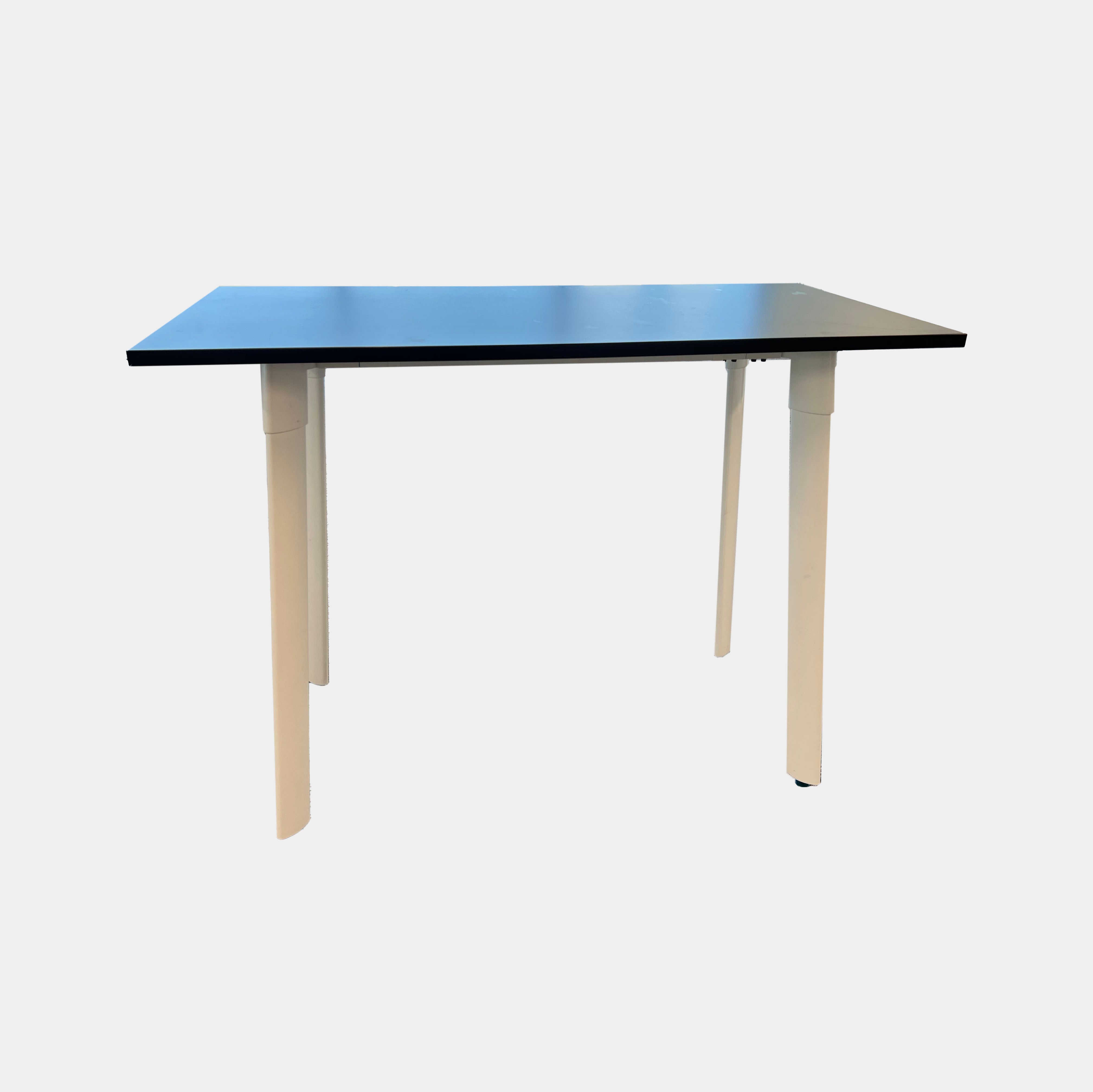 'Haworth' Immerse high table