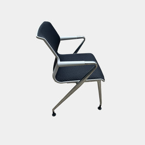 'Vitra' Unix Chair